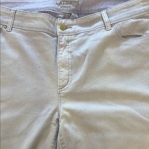 Stylish Light Gray Jeans with Embroidered Pocket